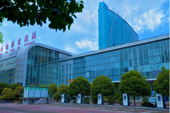 工程案例|宜宾市出租车1号专用充电站 ——沃轮快充临港站建成通电