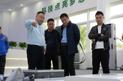 【考察交流】富顺县富兴城运交通发展集团有限公司董事长刘昌权一行莅临沃轮电气考察交流